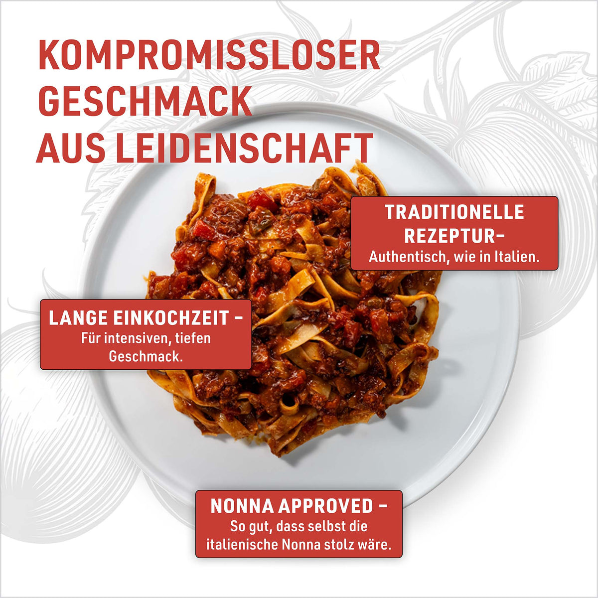 Teller mit breiten Bandnudeln und Bolognese von oben
